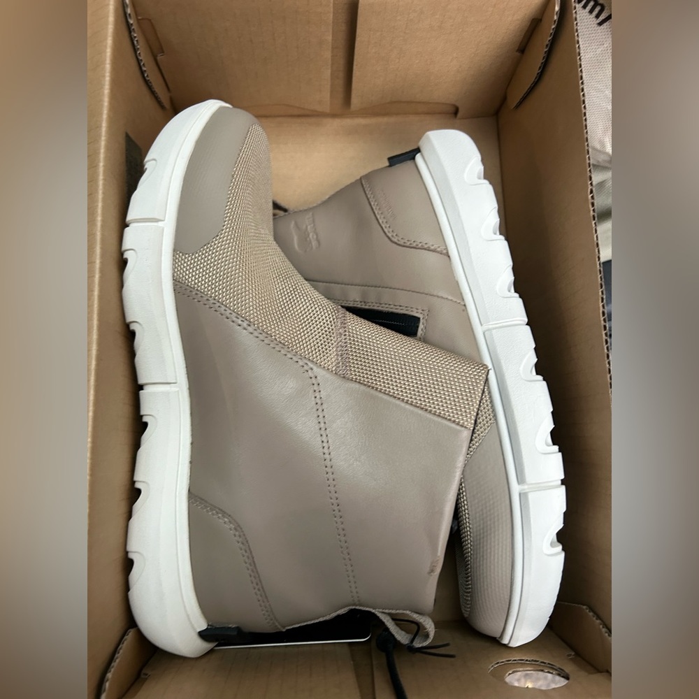 Sorel Omega Taupe